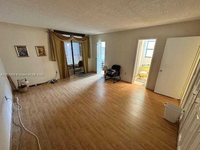Small Image of 20341 NORTH EAST 30TH AVE #PH2-6, Aventura Number 11