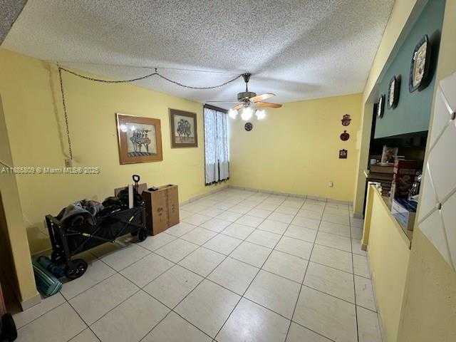 Small Image of 20341 NORTH EAST 30TH AVE #PH2-6, Aventura Number 4