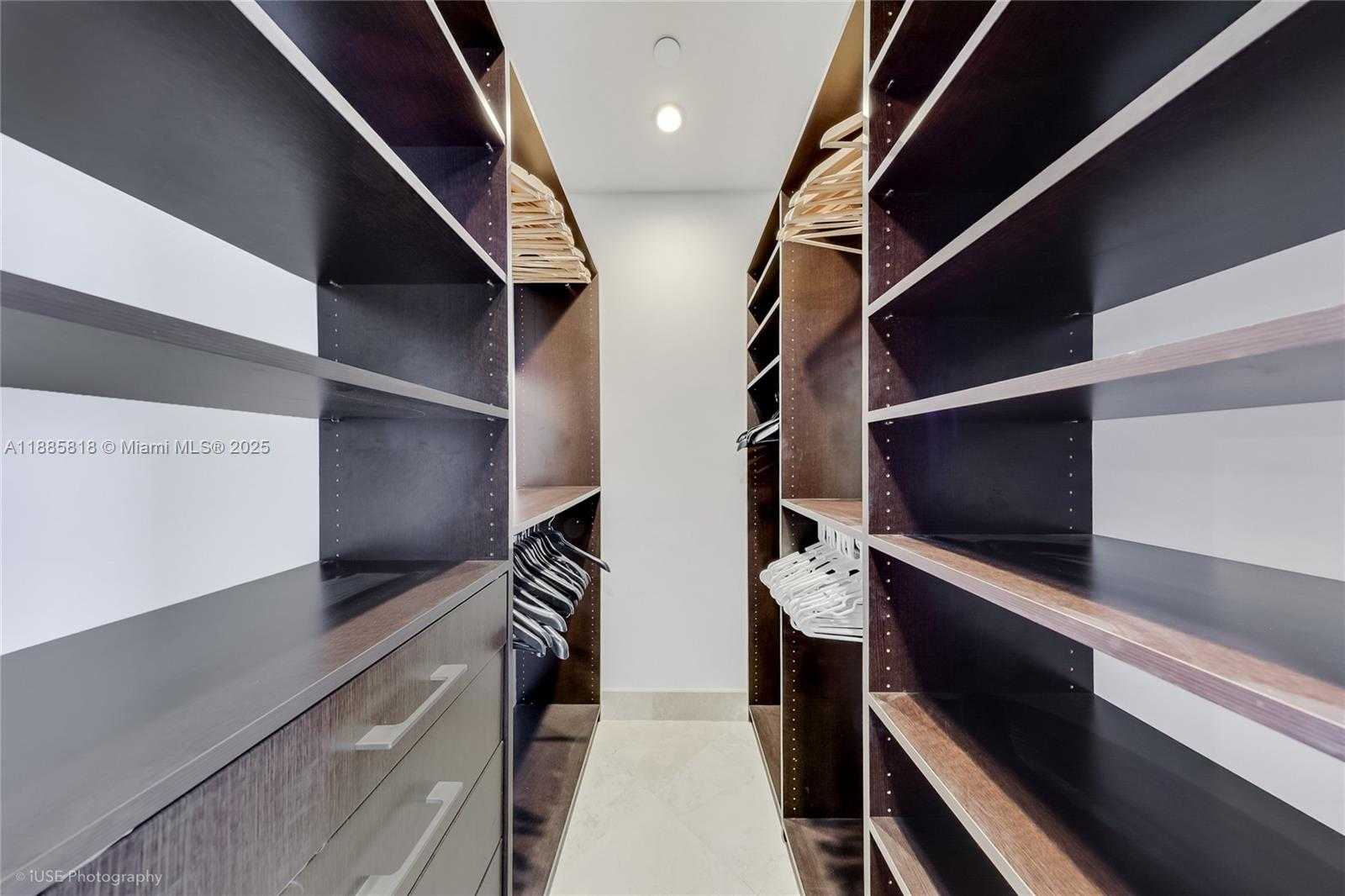 Small Image of 100 LINCOLN RD #PH12, Miami Beach Number 18