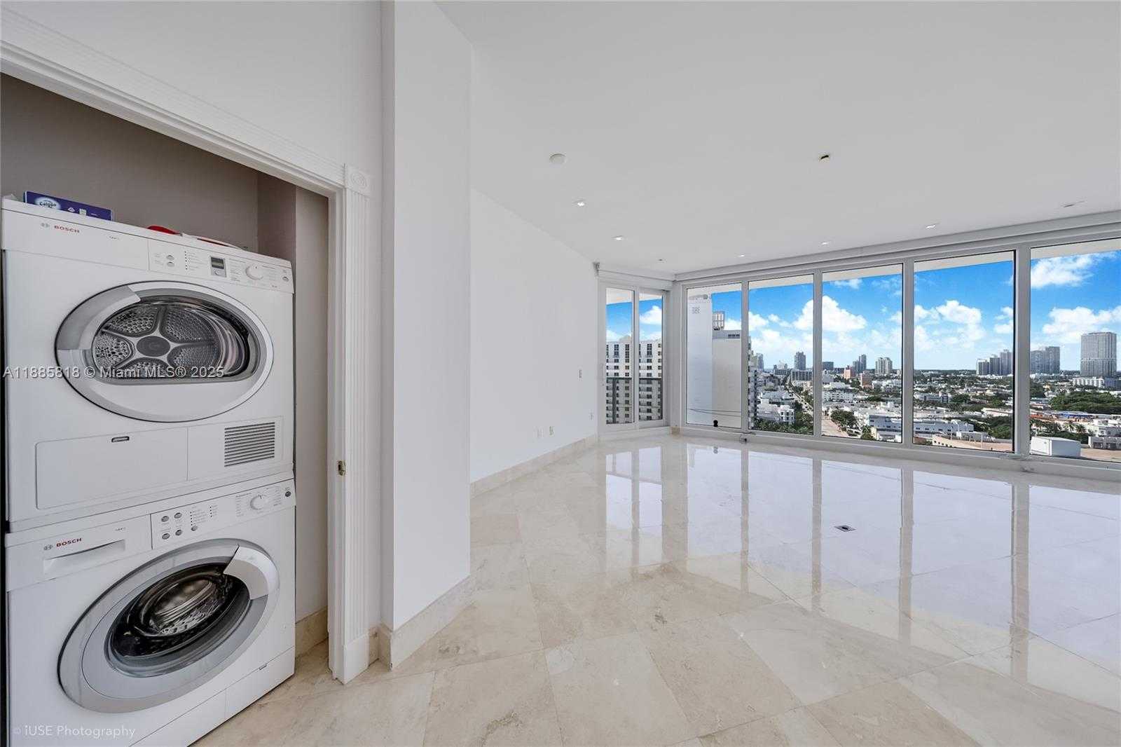 Small Image of 100 LINCOLN RD #PH12, Miami Beach Number 27