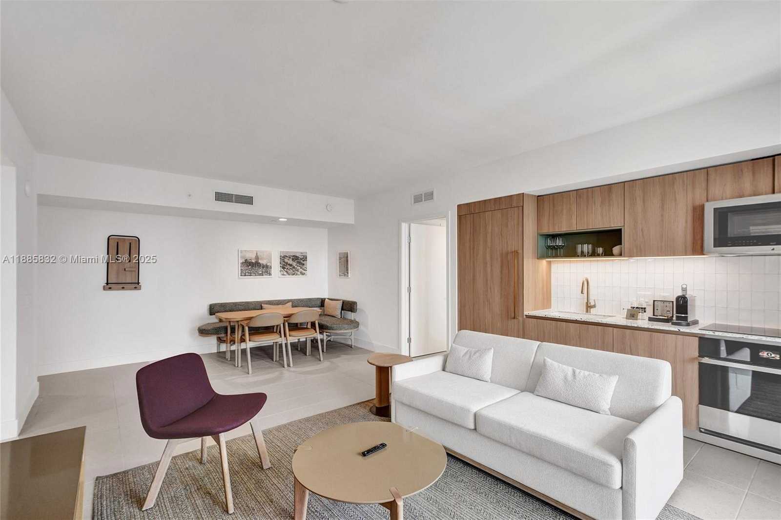 Small Image of 159 NORTH EAST 6TH ST #3302, Miami Number 10