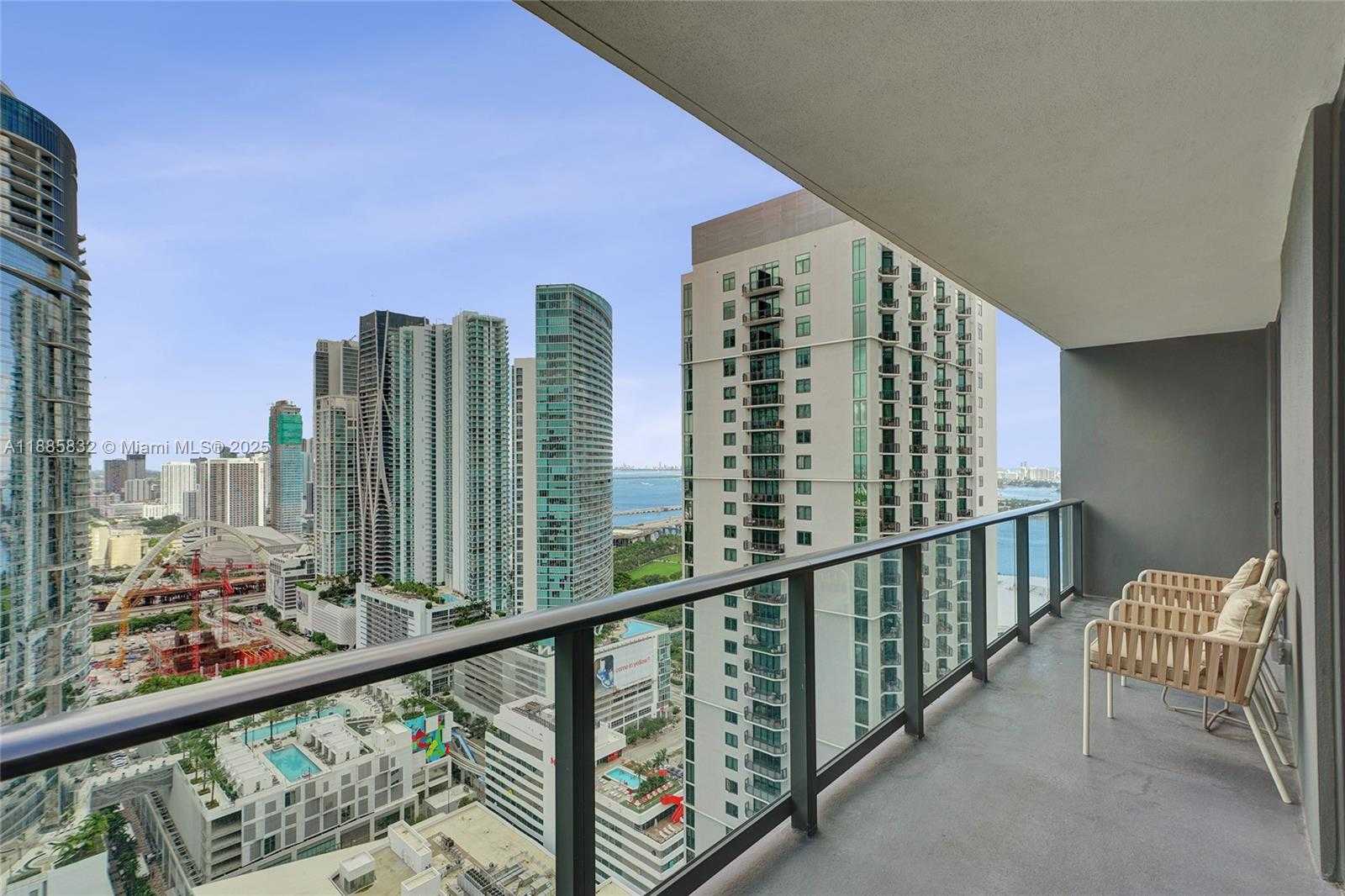 Small Image of 159 NORTH EAST 6TH ST #3302, Miami Number 36