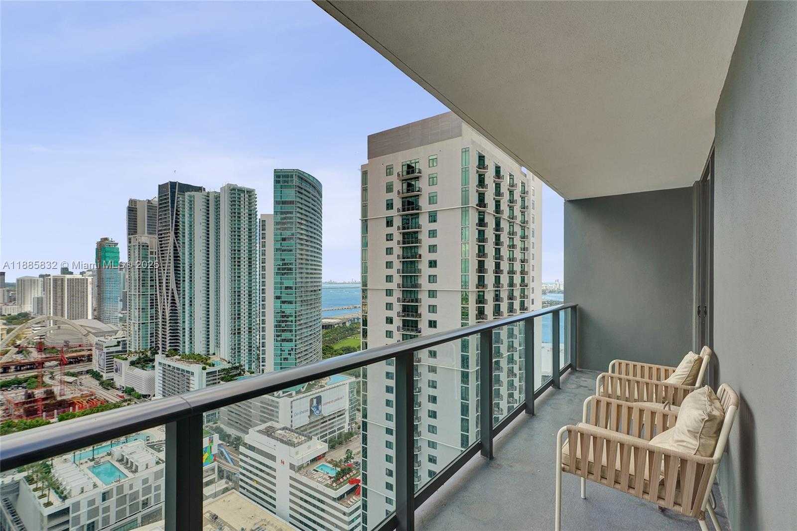 Small Image of 159 NORTH EAST 6TH ST #3302, Miami Number 37