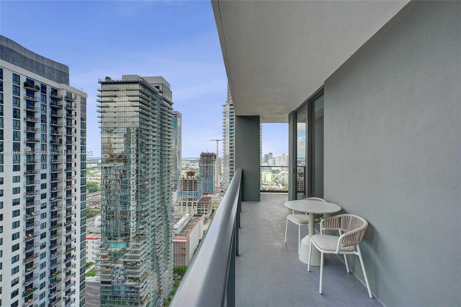 Small Image of 159 NORTH EAST 6TH ST #3302, Miami Number 39
