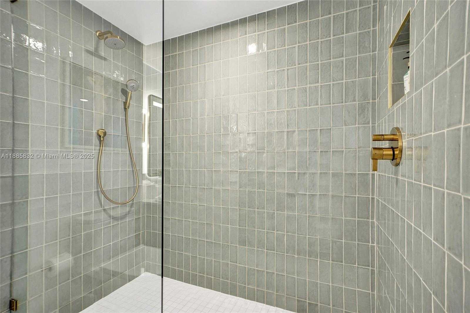 Small Image of 159 NORTH EAST 6TH ST #3302, Miami Number 43