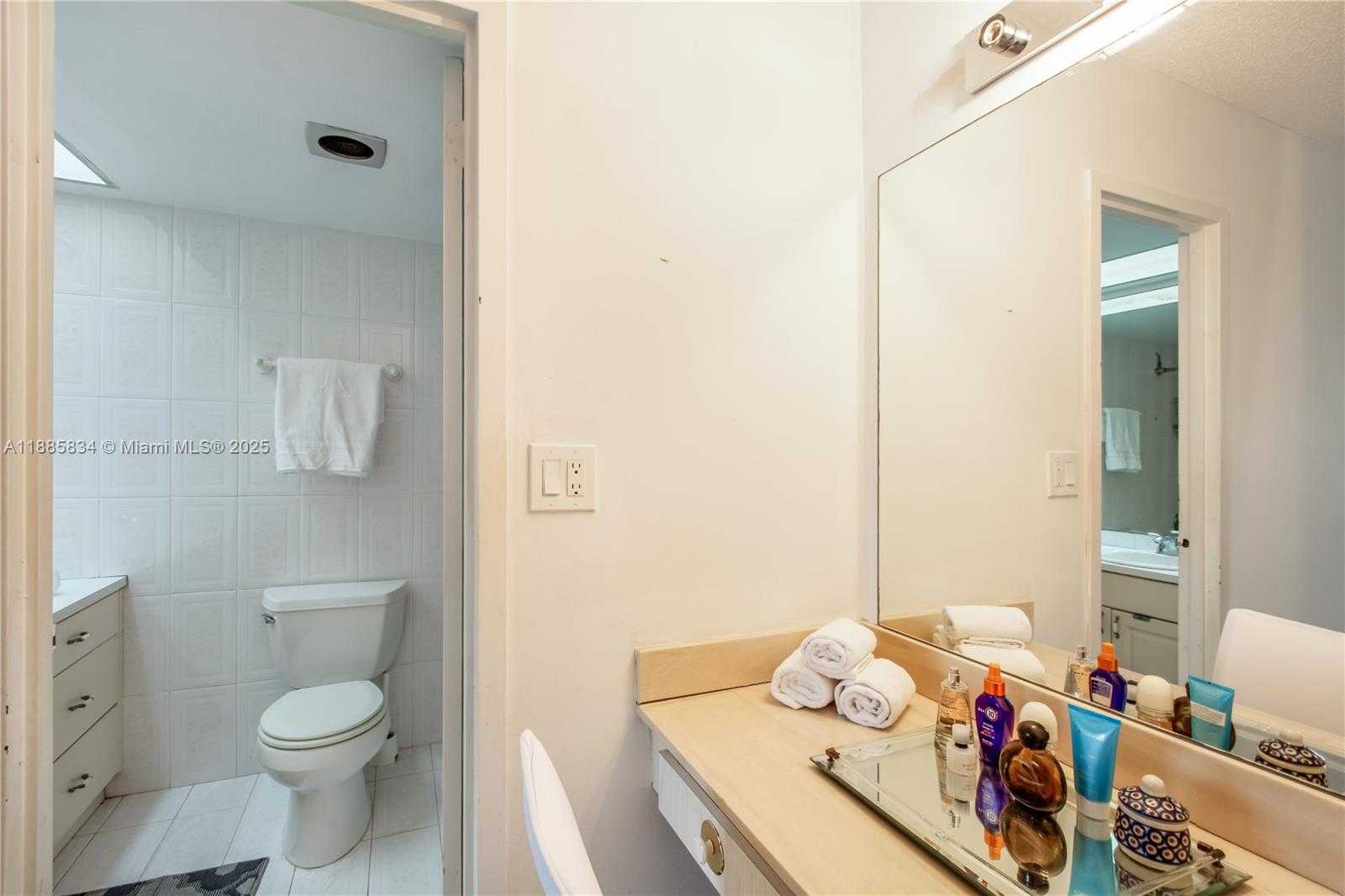 Small Image of 230 174TH ST #414, Sunny Isles Beach Number 6