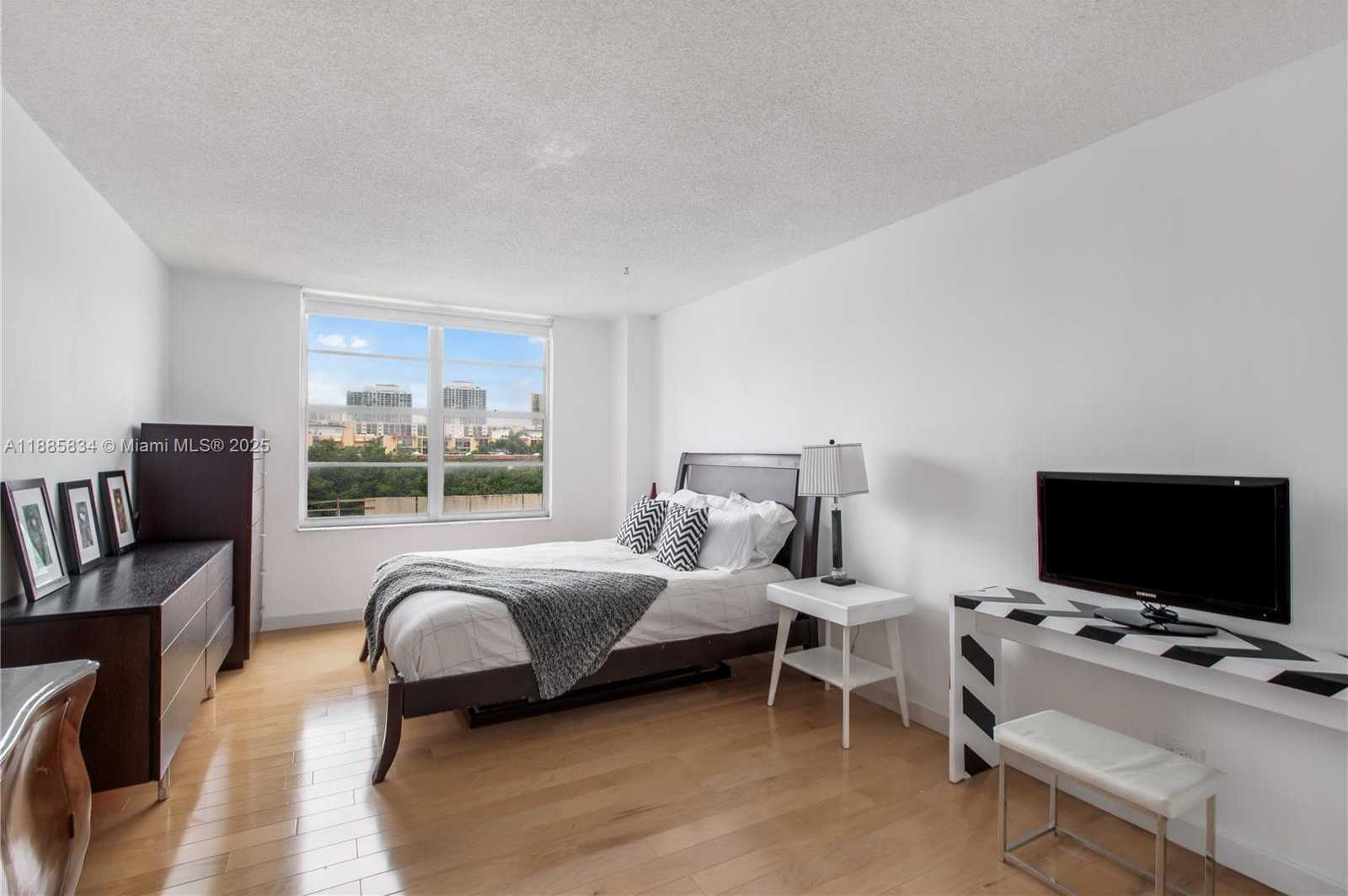 Small Image of 230 174TH ST #414, Sunny Isles Beach Number 8
