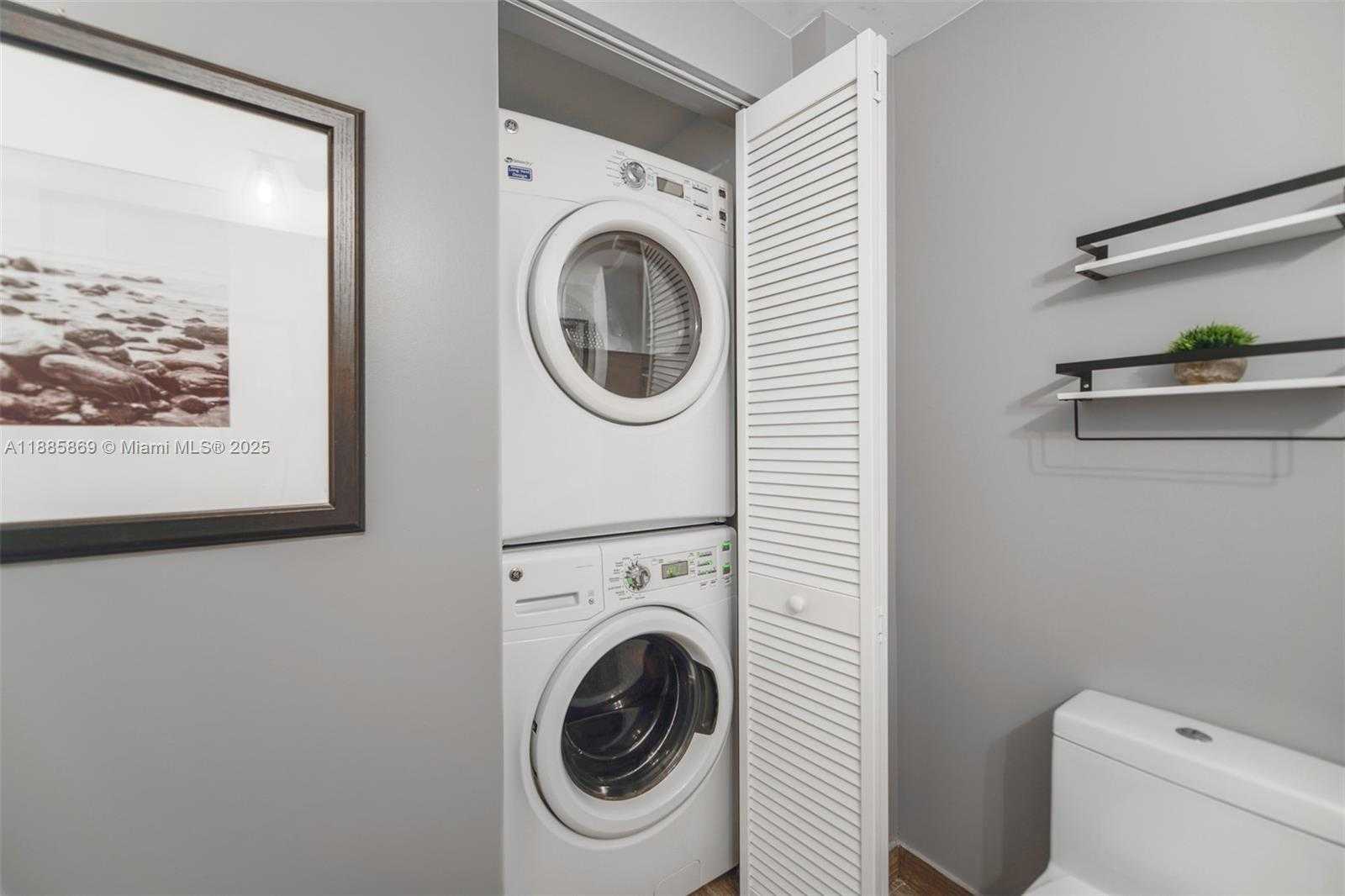 Small Image of 1010 BRICKELL AVE #3608, Miami Number 20