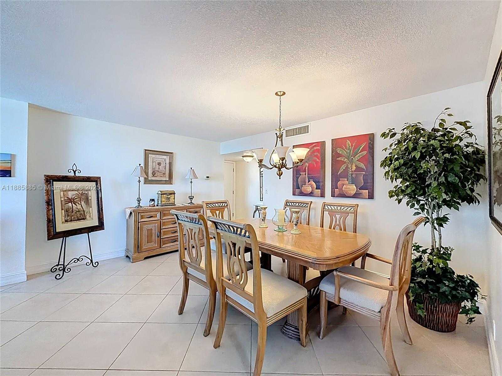 Small Image of 1890 SOUTH OCEAN DR #504, Hallandale Beach Number 17