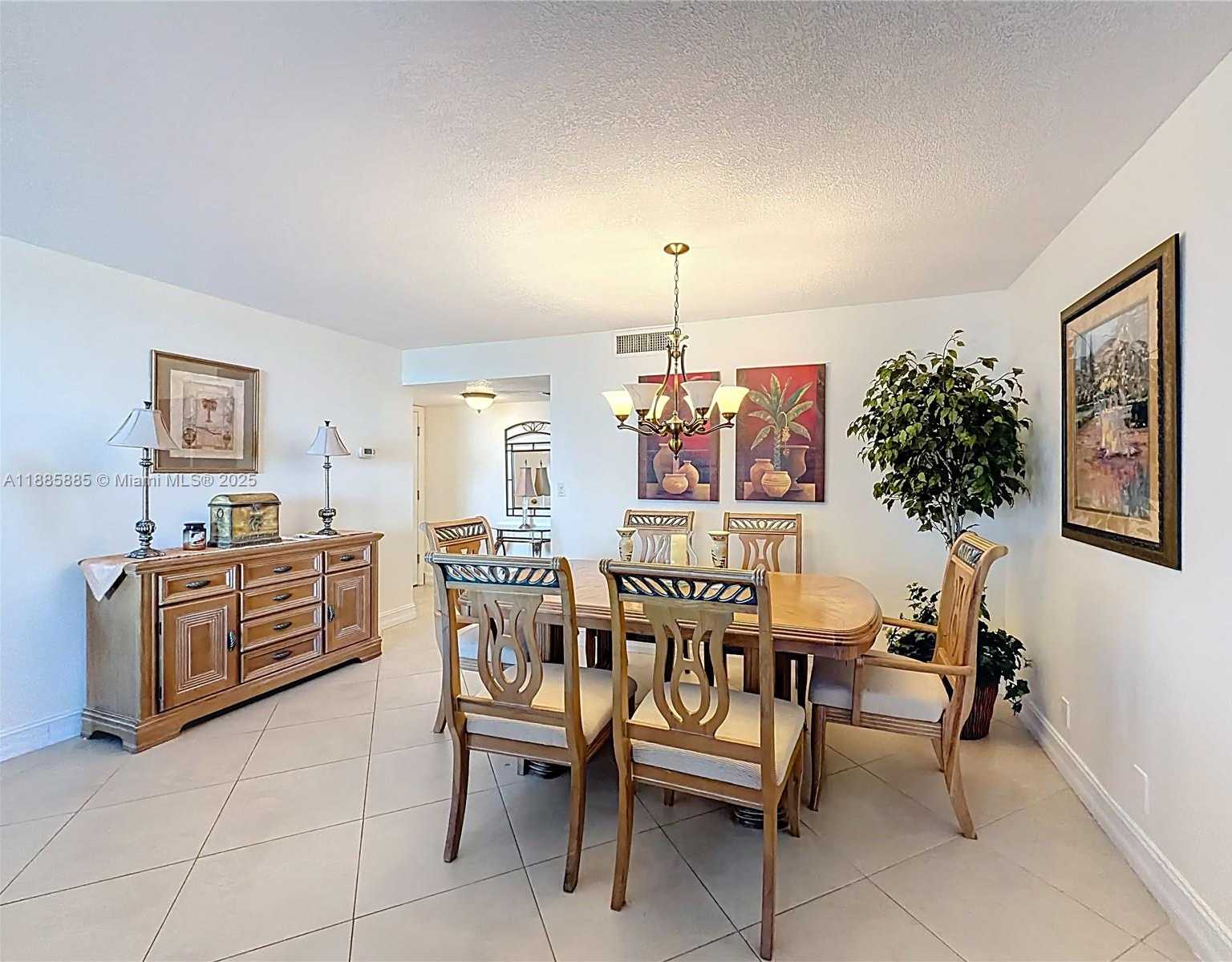 Small Image of 1890 SOUTH OCEAN DR #504, Hallandale Beach Number 18