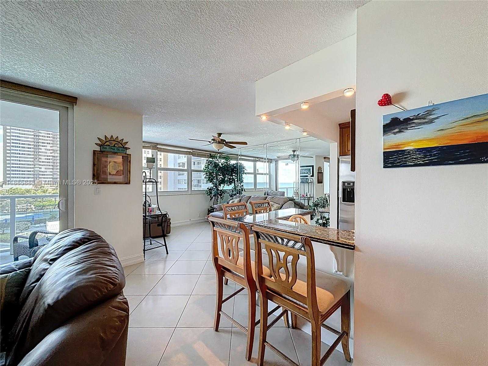 Small Image of 1890 SOUTH OCEAN DR #504, Hallandale Beach Number 25