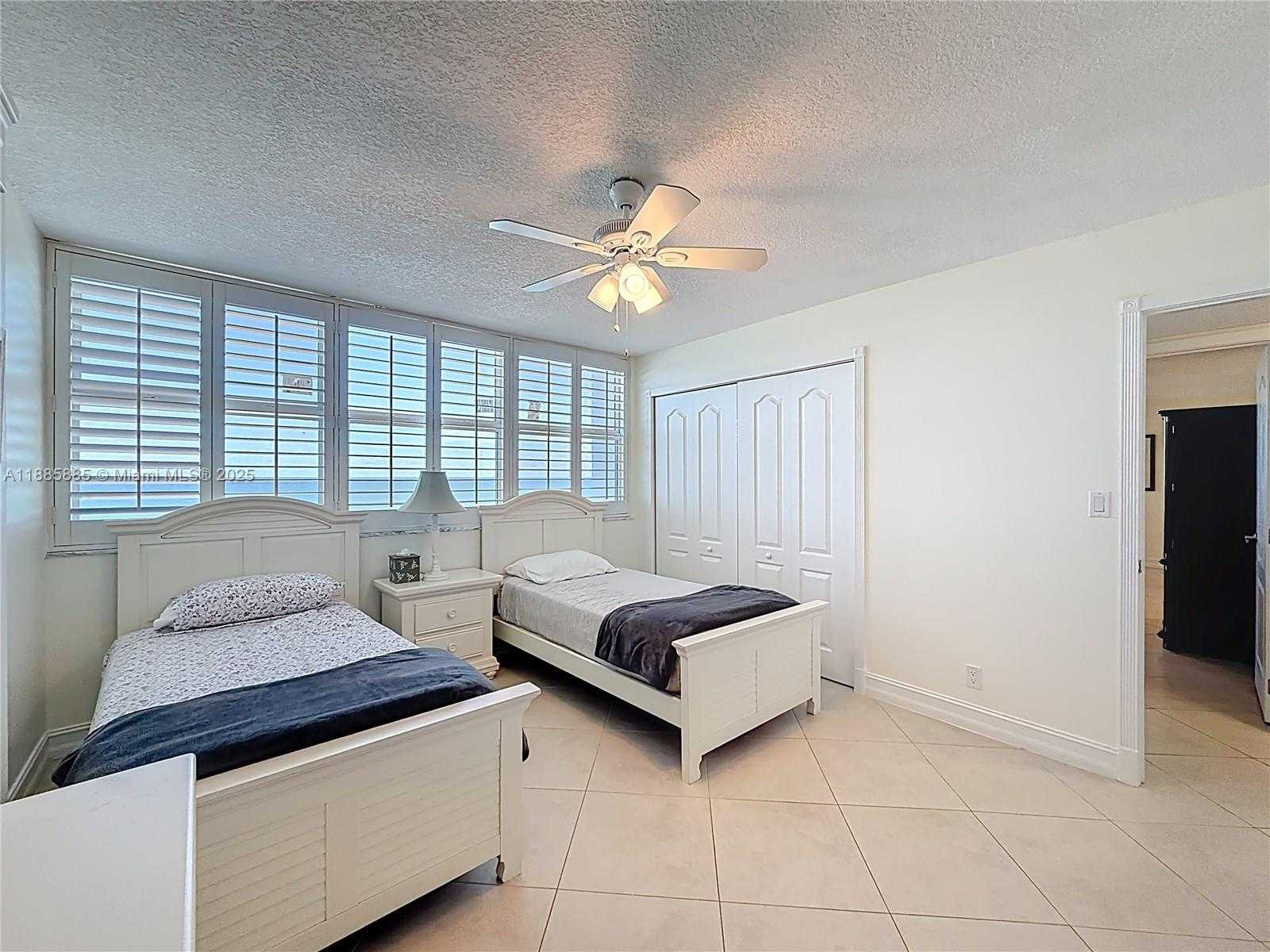Small Image of 1890 SOUTH OCEAN DR #504, Hallandale Beach Number 38