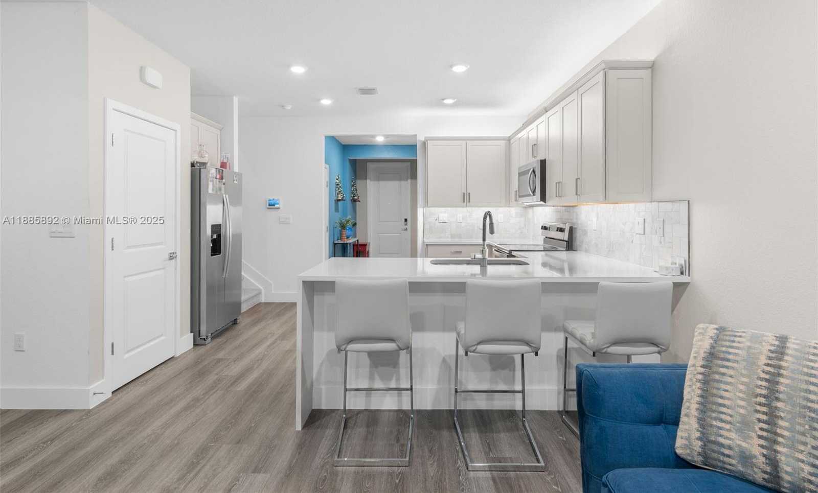 Small Image of 110 SOUTH WEST 171ST WAY, Pembroke Pines Number 8