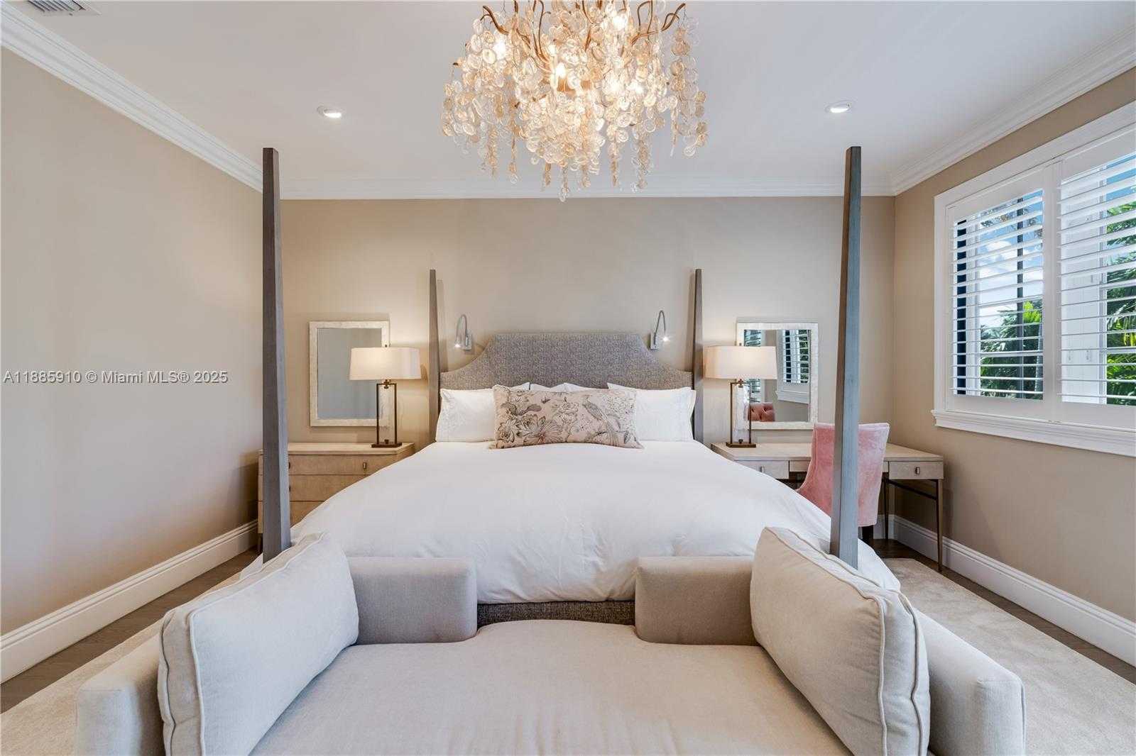 Small Image of 1133 CAMPO SANO AVE #2, Coral Gables Number 24