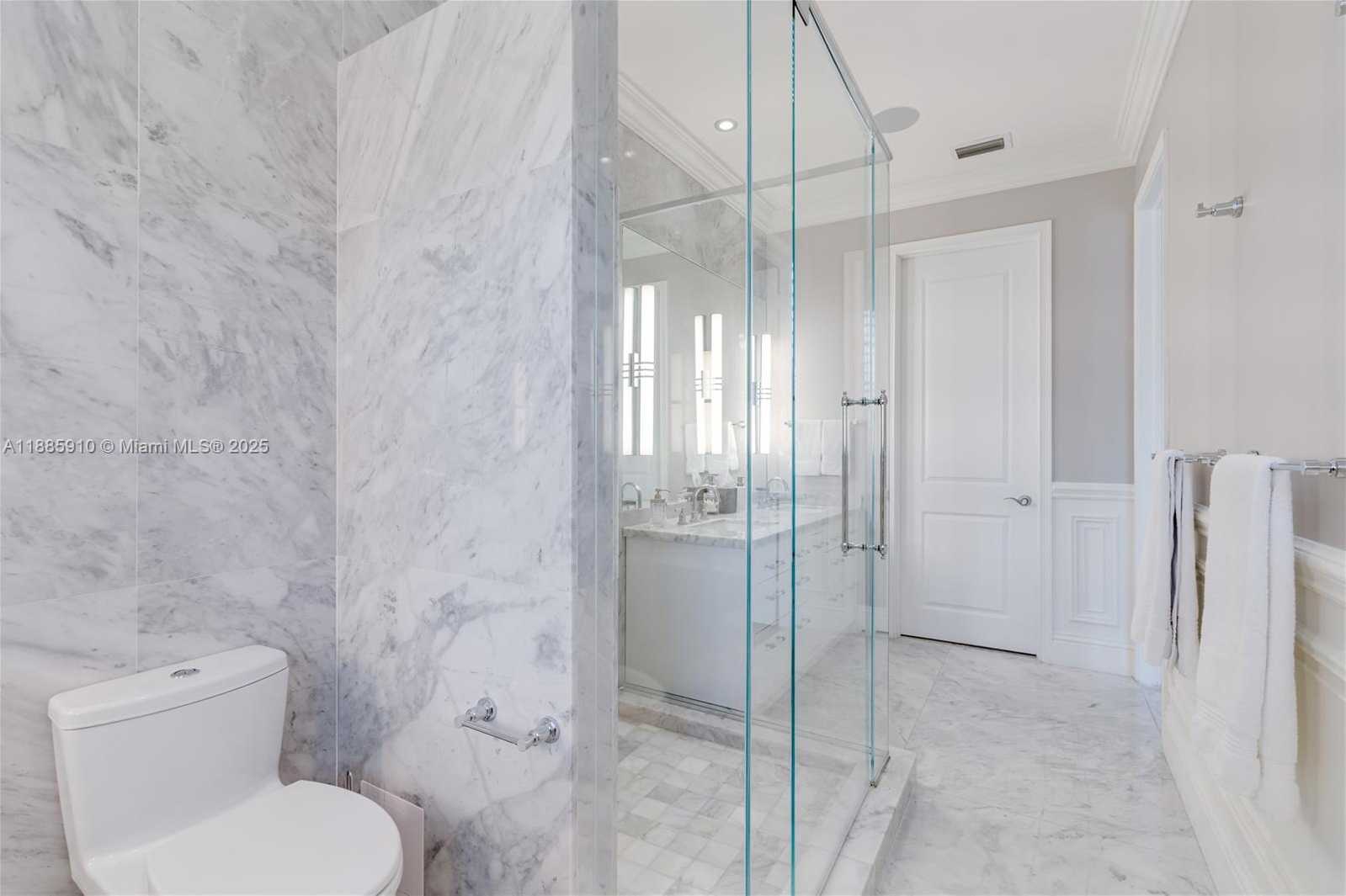 Small Image of 1133 CAMPO SANO AVE #2, Coral Gables Number 31