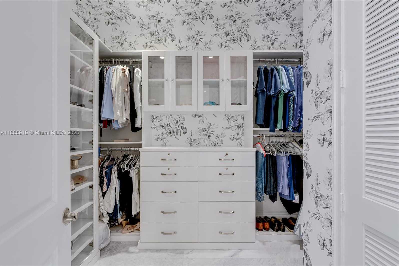 Small Image of 1133 CAMPO SANO AVE #2, Coral Gables Number 33