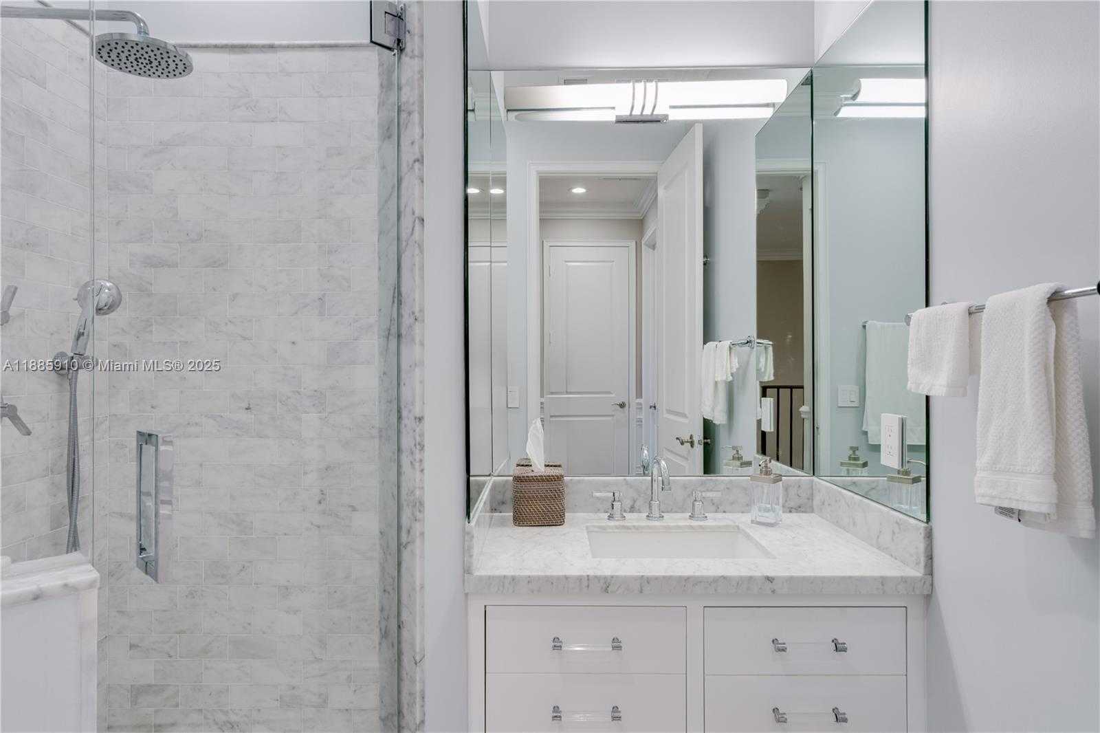 Small Image of 1133 CAMPO SANO AVE #2, Coral Gables Number 36