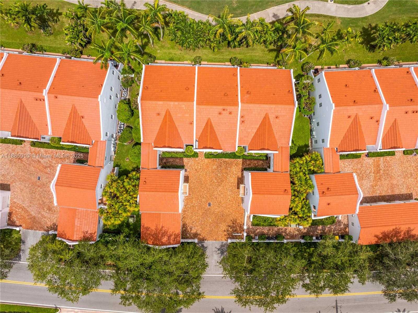 Small Image of 1133 CAMPO SANO AVE #2, Coral Gables Number 51