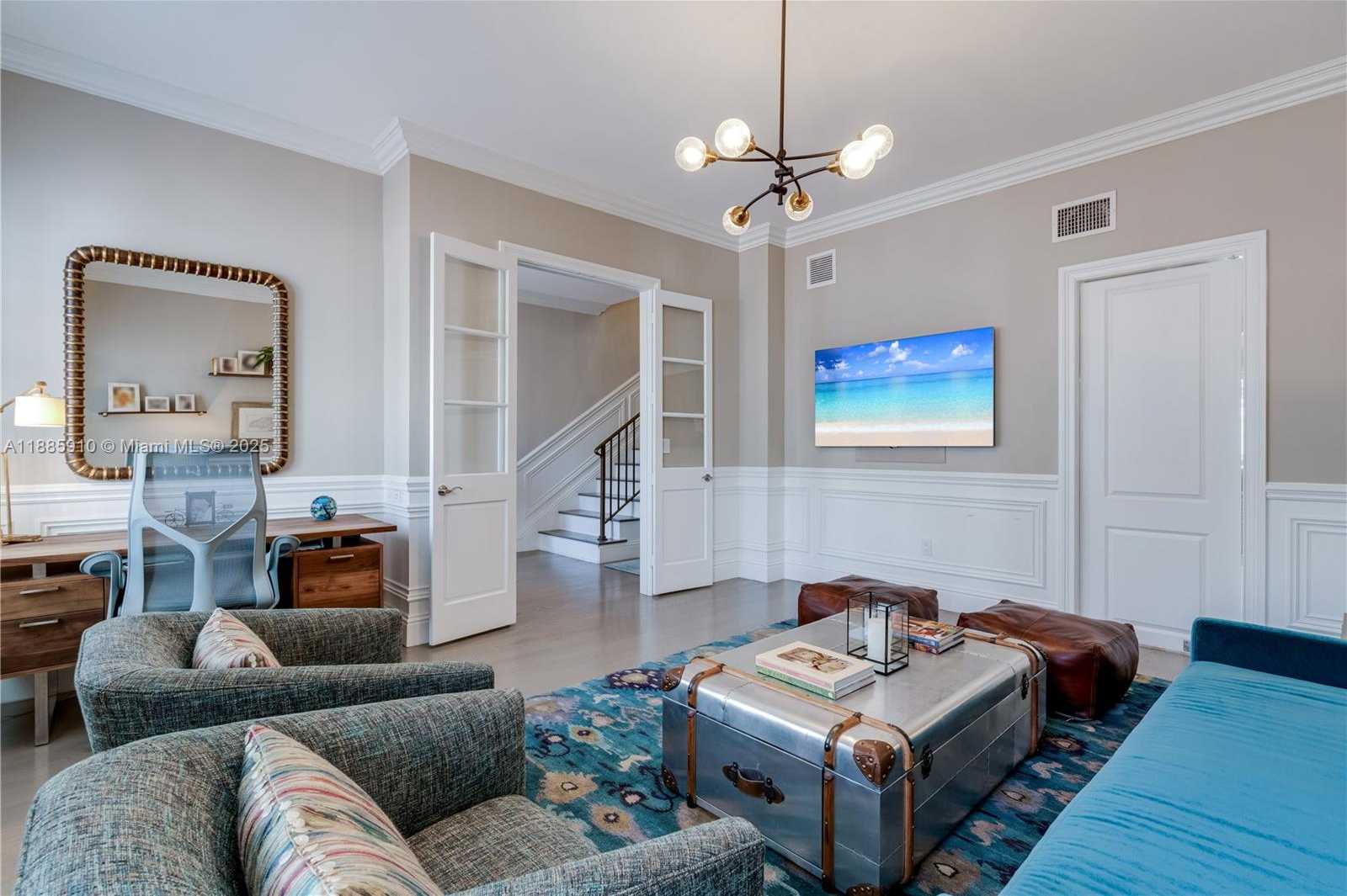 Small Image of 1133 CAMPO SANO AVE #2, Coral Gables Number 7