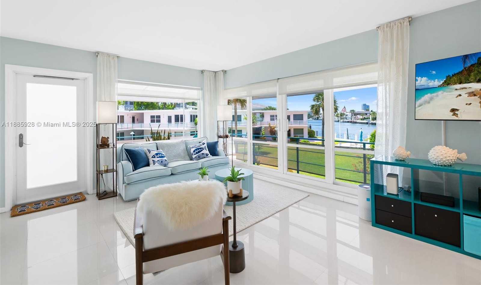 Small Image of 3073 HARBOUR DRIVE #15, Fort Lauderdale Number 18