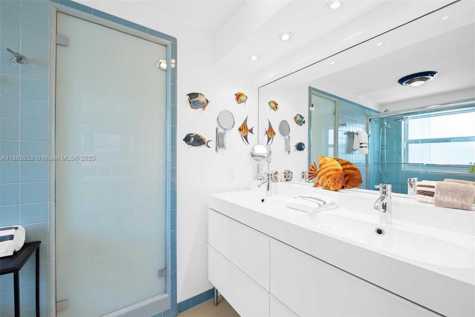 Small Image of 3073 HARBOUR DRIVE #15, Fort Lauderdale Number 21