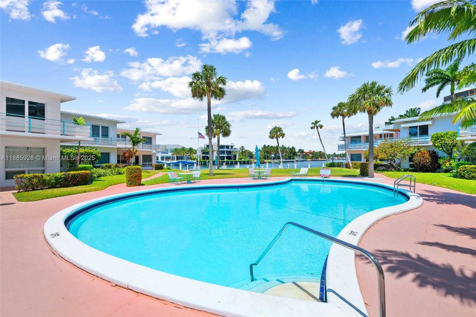 Small Image of 3073 HARBOUR DRIVE #15, Fort Lauderdale Number 8