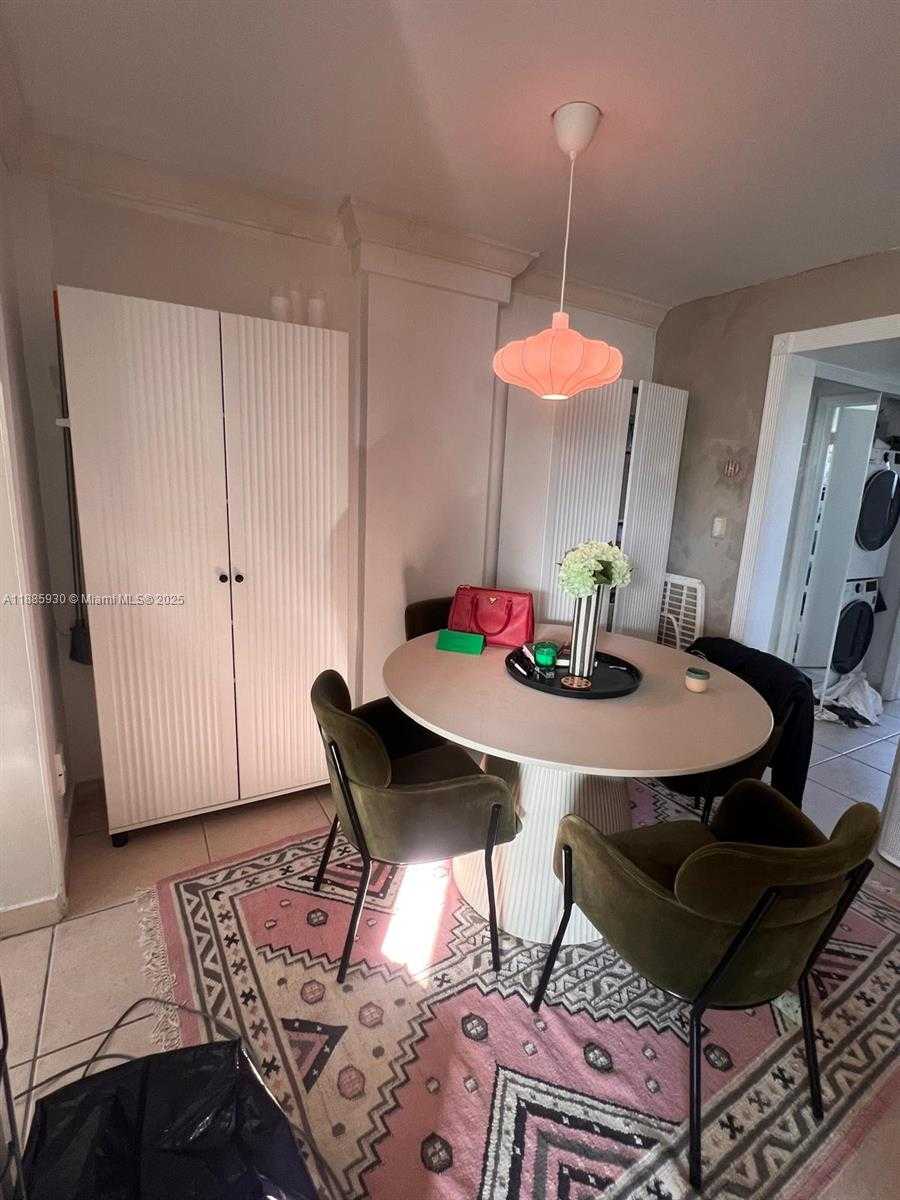 Small Image of 360 MERIDIAN AVE #4C, Miami Beach Number 5