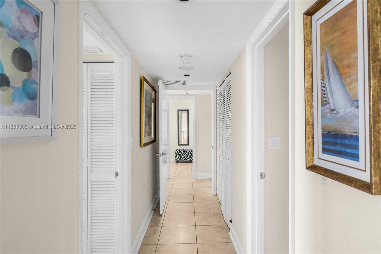 Small Image of 6917 COLLINS AVE #1505, Miami Beach Number 19