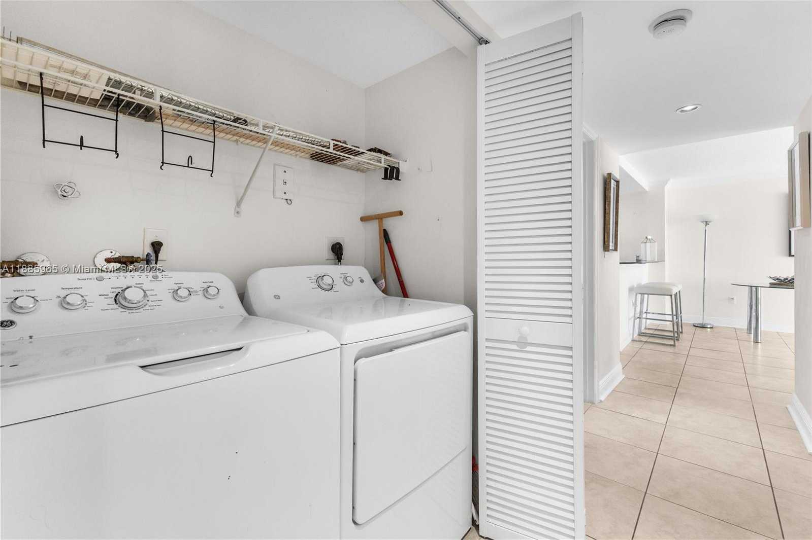 Small Image of 6917 COLLINS AVE #1505, Miami Beach Number 26