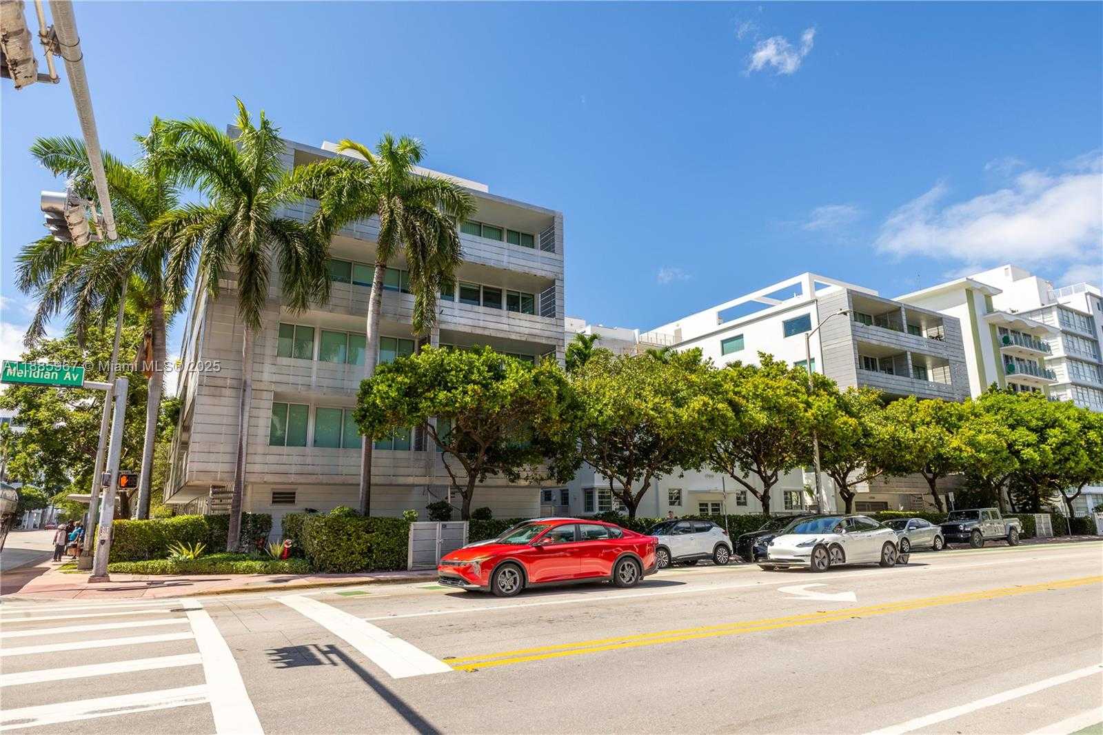 Small Image of 1700 MERIDIAN AVE #501, Miami Beach Number 11