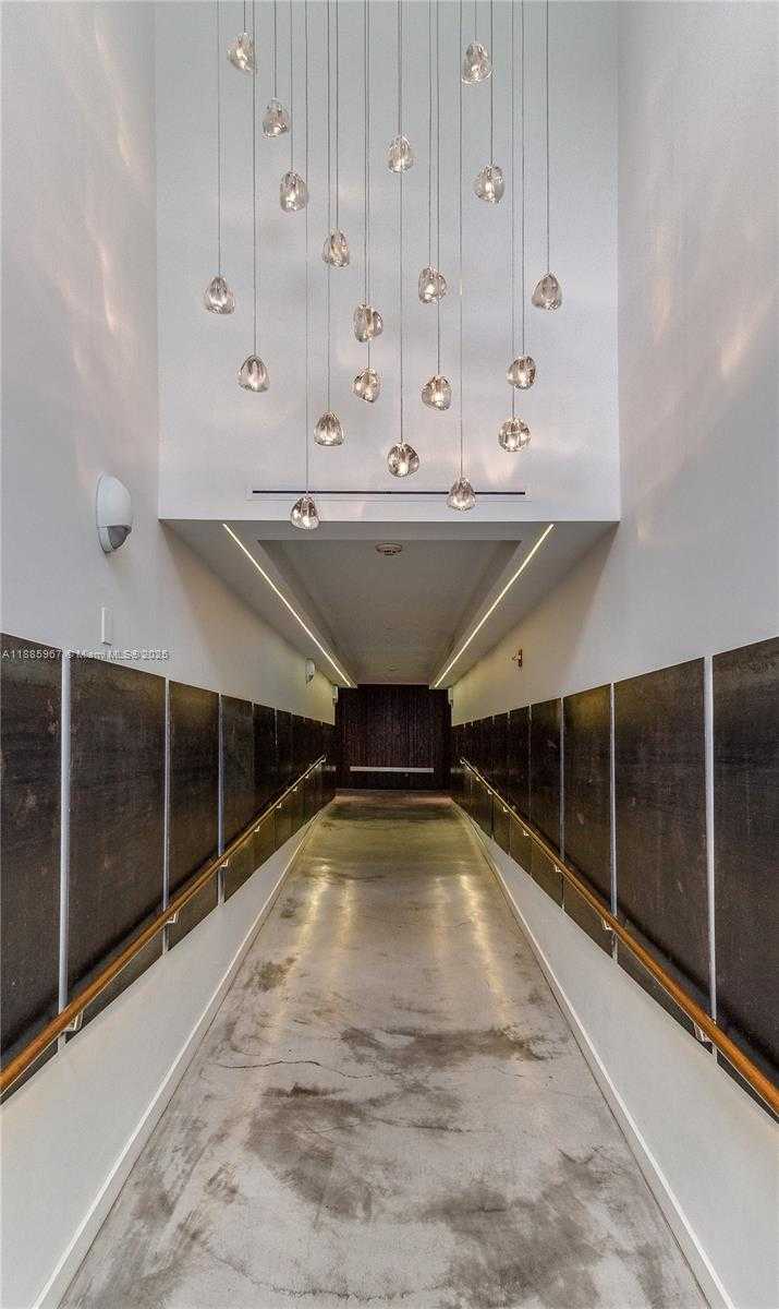 Small Image of 1700 MERIDIAN AVE #501, Miami Beach Number 14