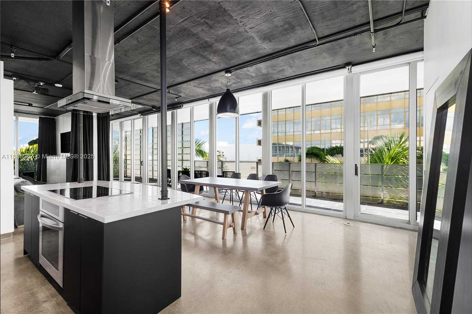 Small Image of 1700 MERIDIAN AVE #501, Miami Beach Number 18