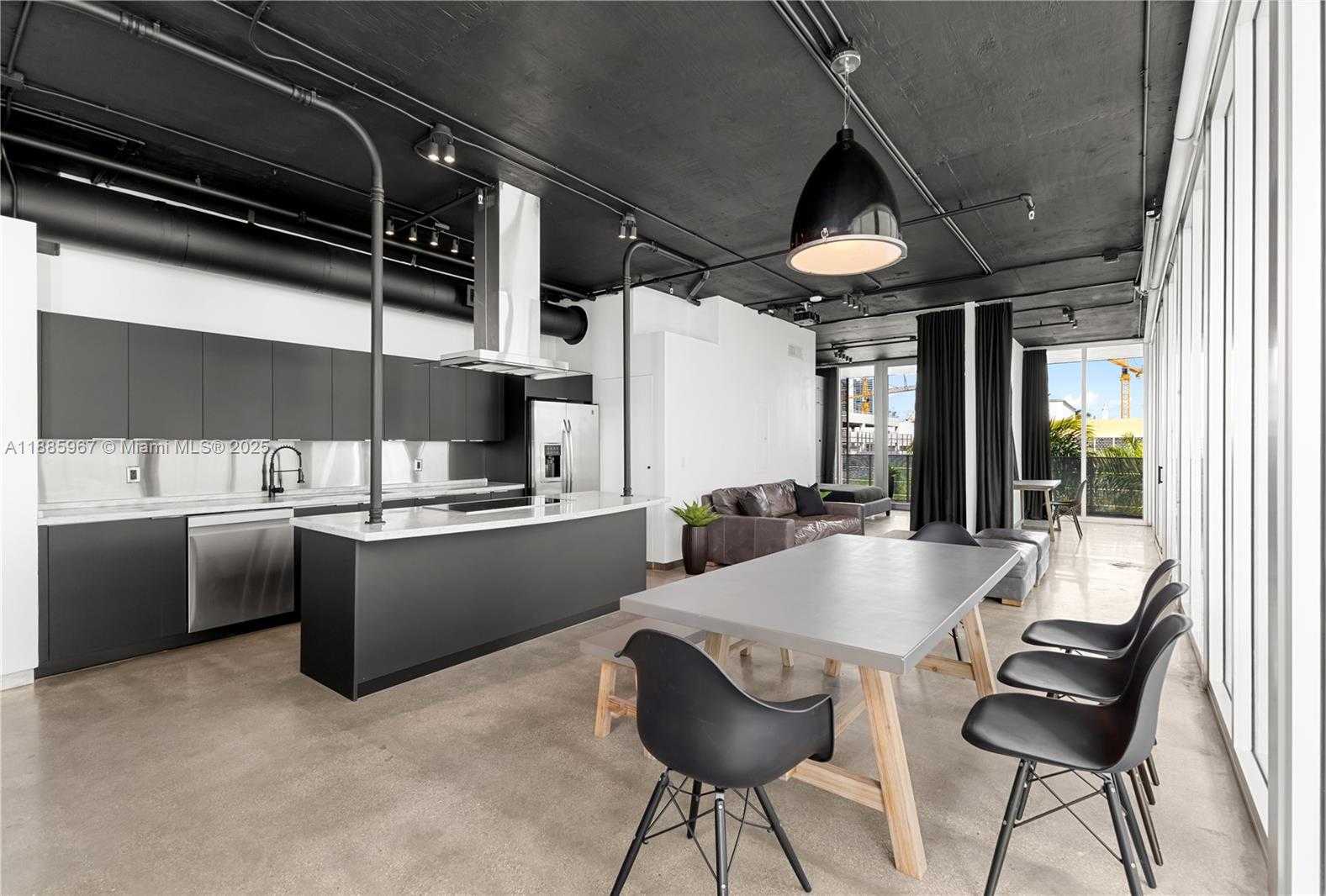 Small Image of 1700 MERIDIAN AVE #501, Miami Beach Number 20