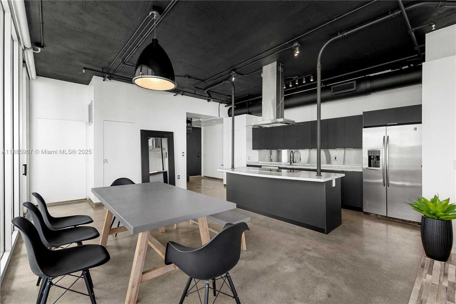 Small Image of 1700 MERIDIAN AVE #501, Miami Beach Number 21