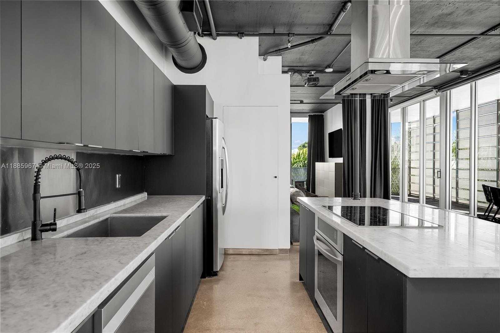 Small Image of 1700 MERIDIAN AVE #501, Miami Beach Number 24