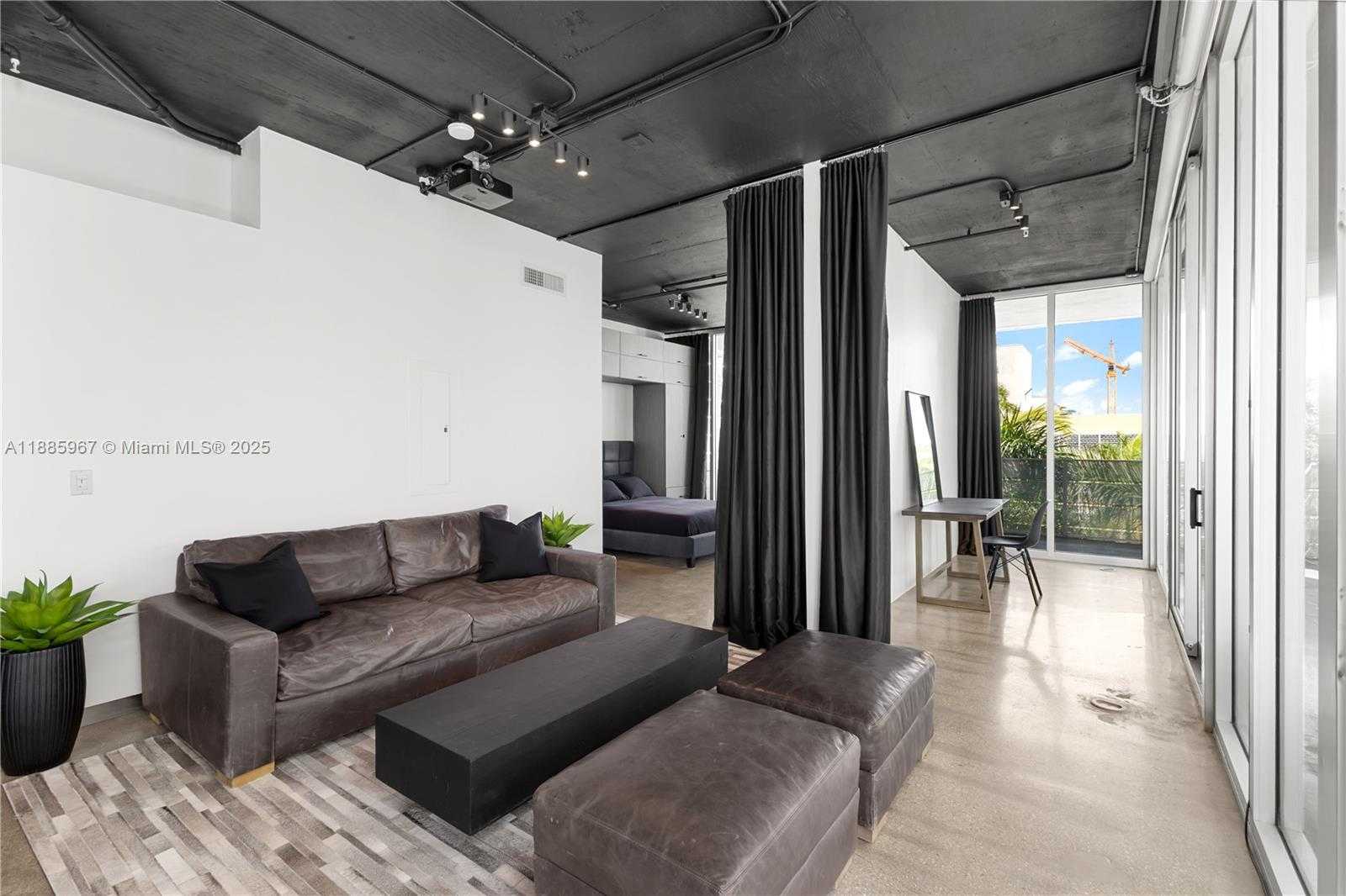 Small Image of 1700 MERIDIAN AVE #501, Miami Beach Number 30