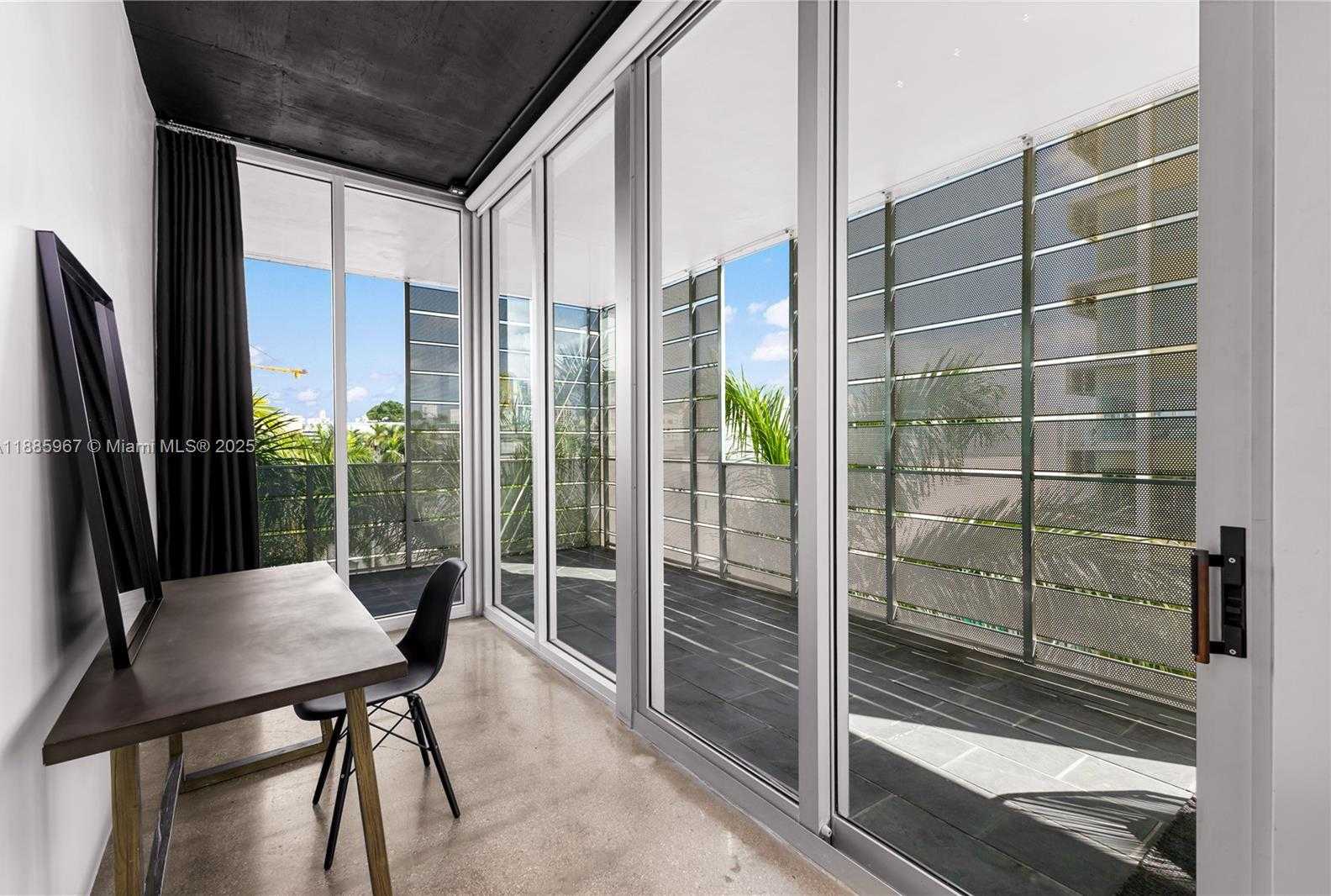 Small Image of 1700 MERIDIAN AVE #501, Miami Beach Number 43