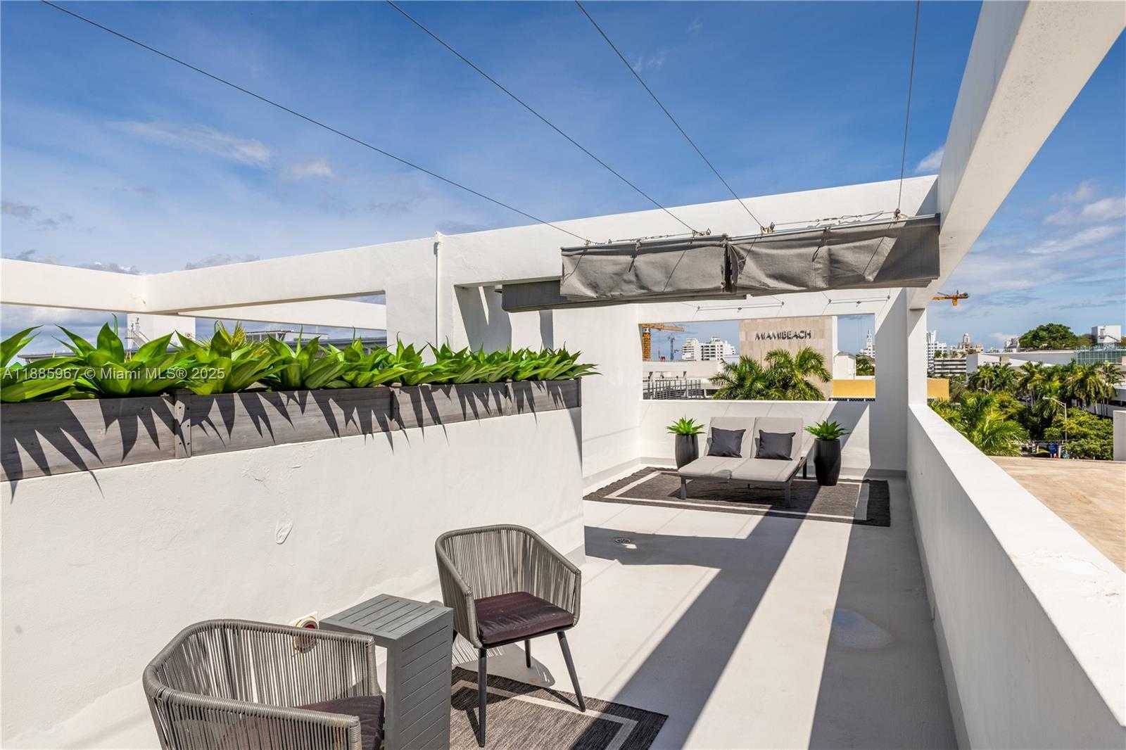 Small Image of 1700 MERIDIAN AVE #501, Miami Beach Number 48
