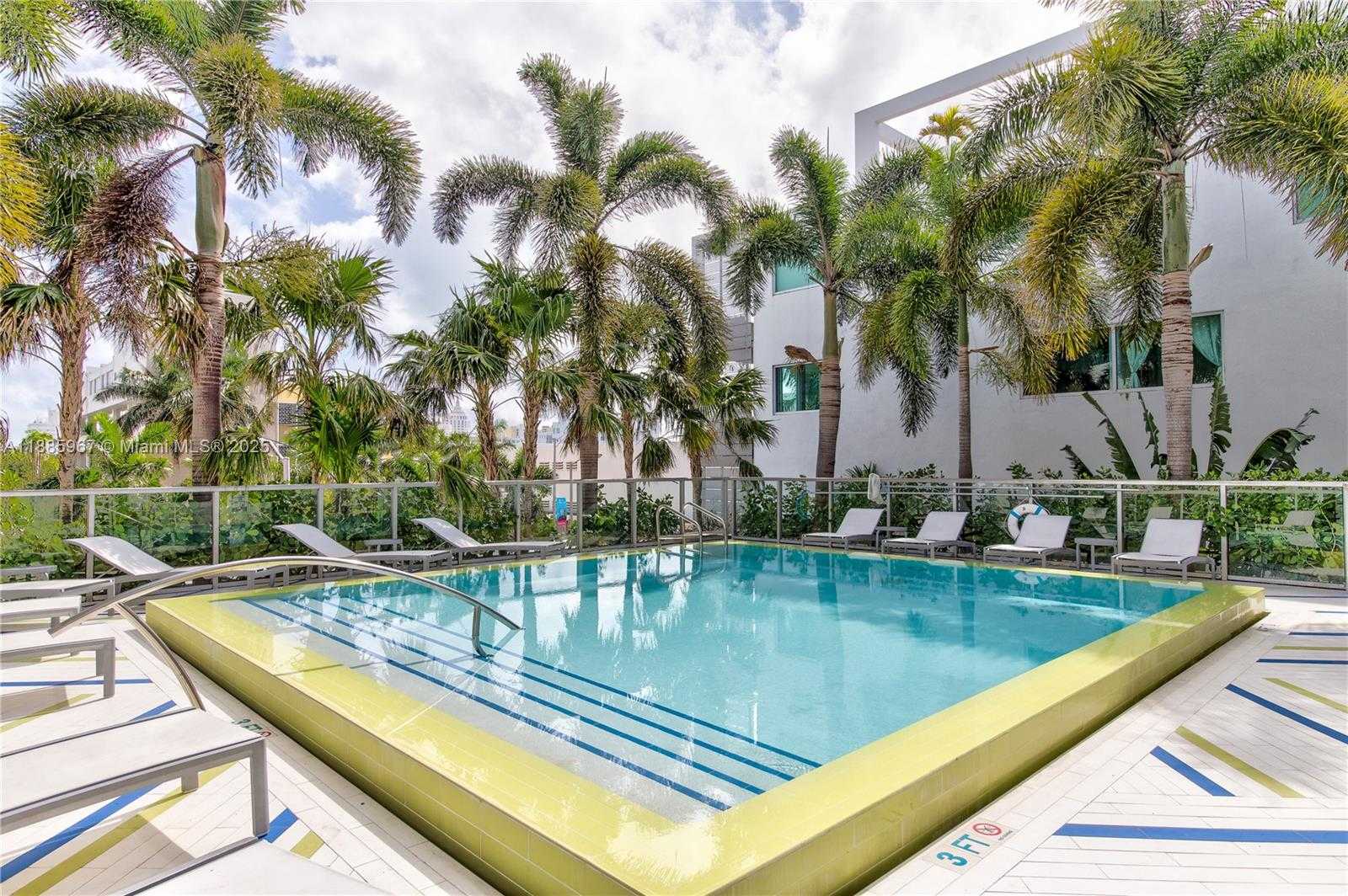 Small Image of 1700 MERIDIAN AVE #501, Miami Beach Number 54