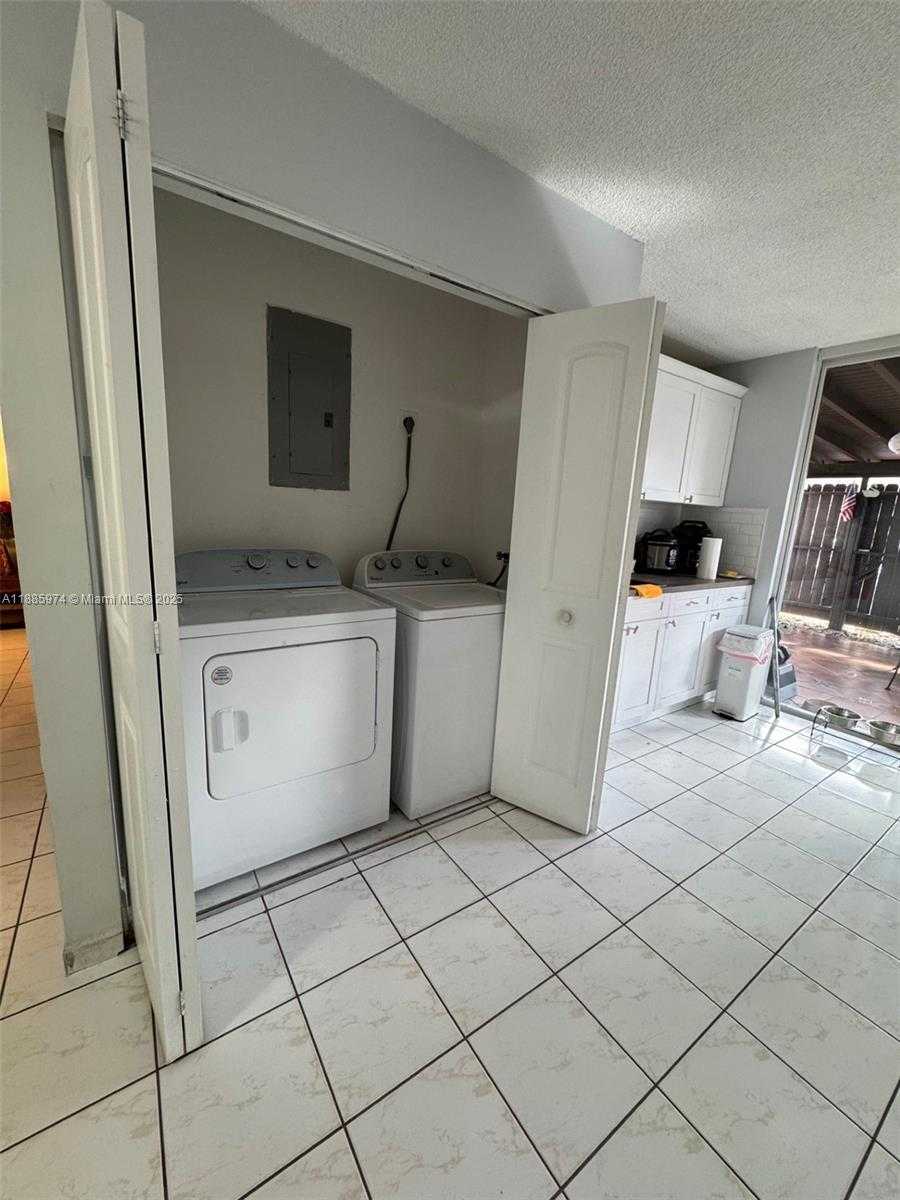 Small Image of 2410 SOUTH WEST 122ND CT #1, Miami Number 10