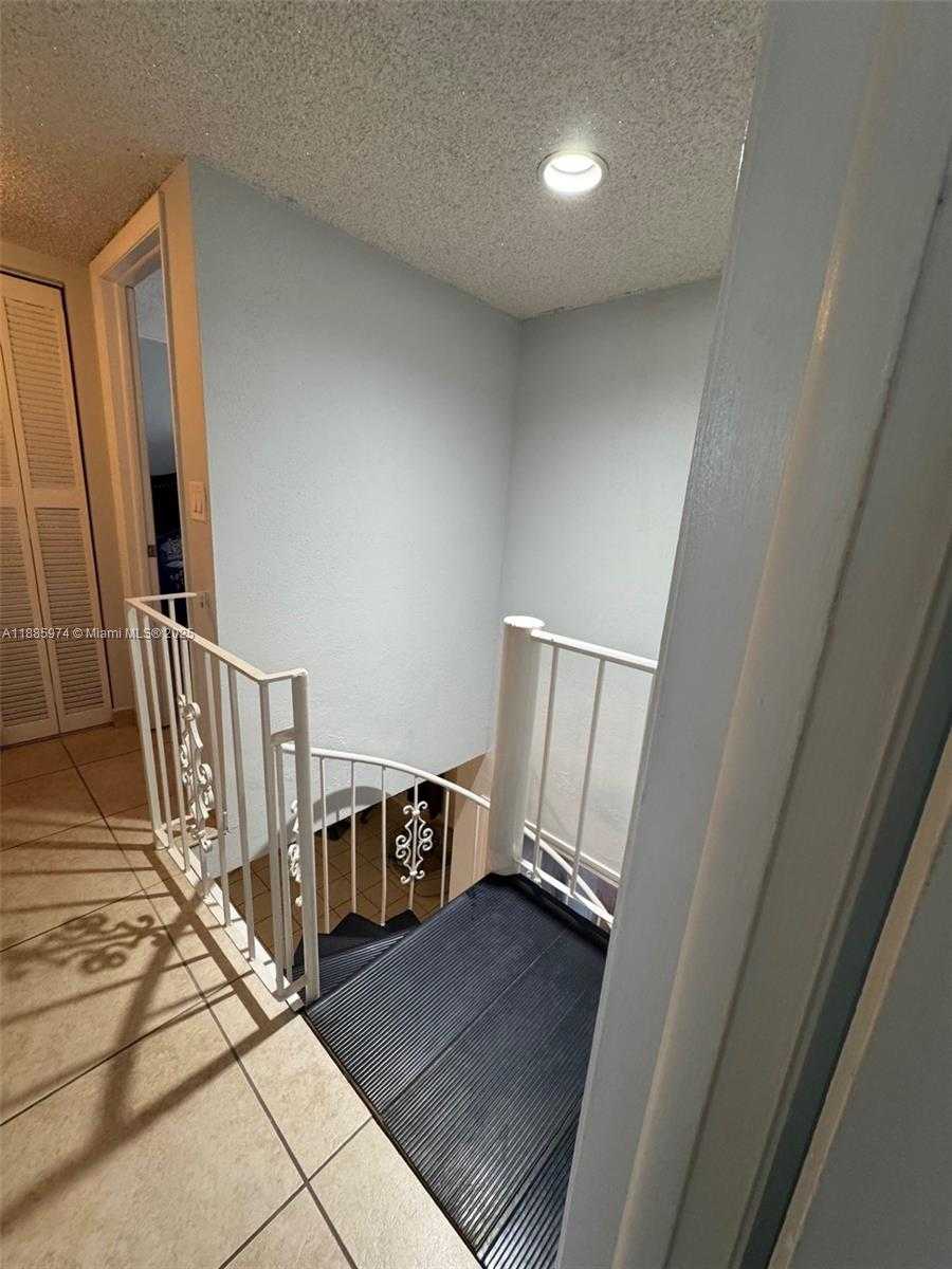 Small Image of 2410 SOUTH WEST 122ND CT #1, Miami Number 13