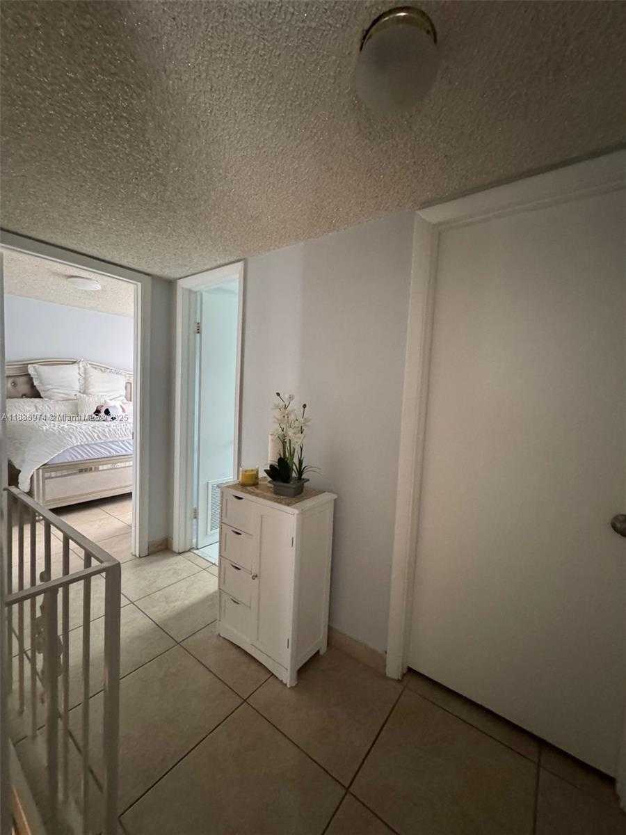 Small Image of 2410 SOUTH WEST 122ND CT #1, Miami Number 17