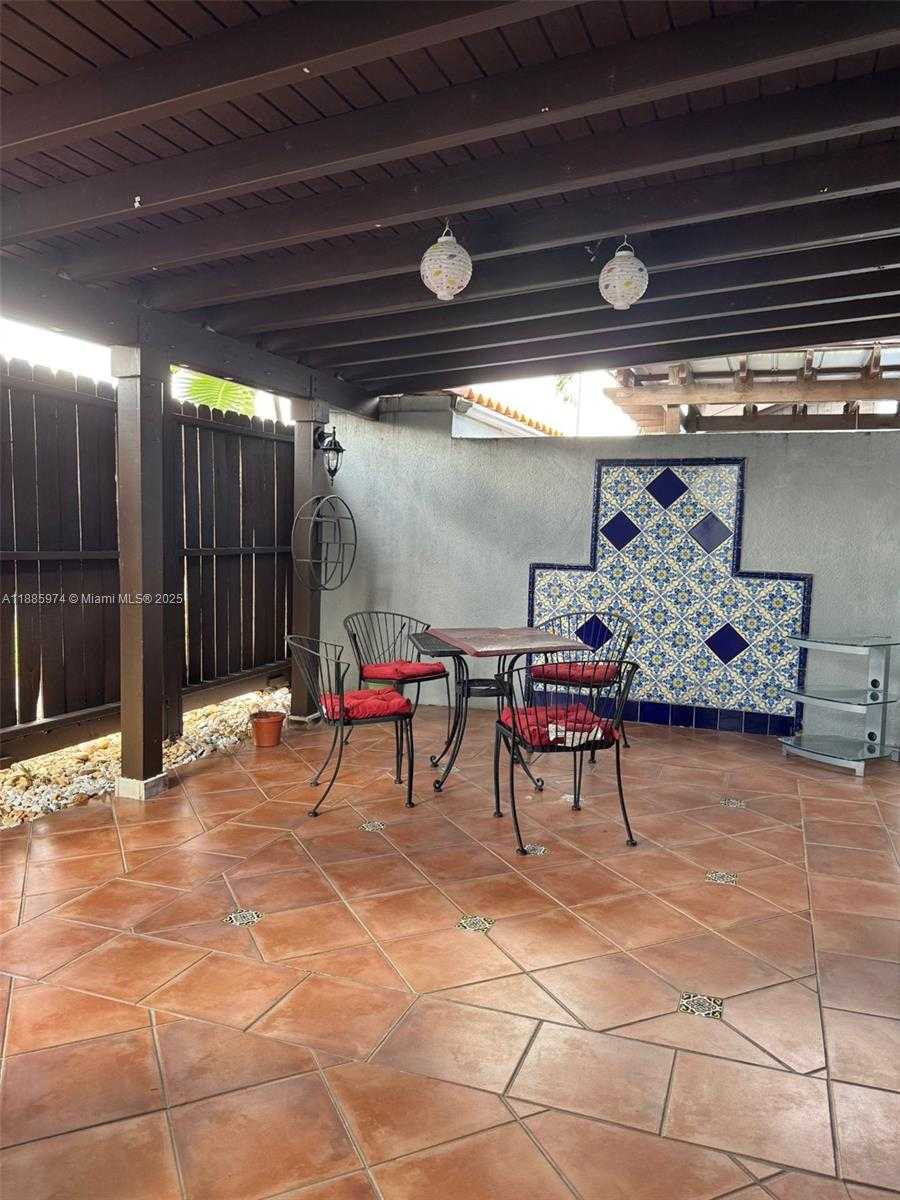 Small Image of 2410 SOUTH WEST 122ND CT #1, Miami Number 2