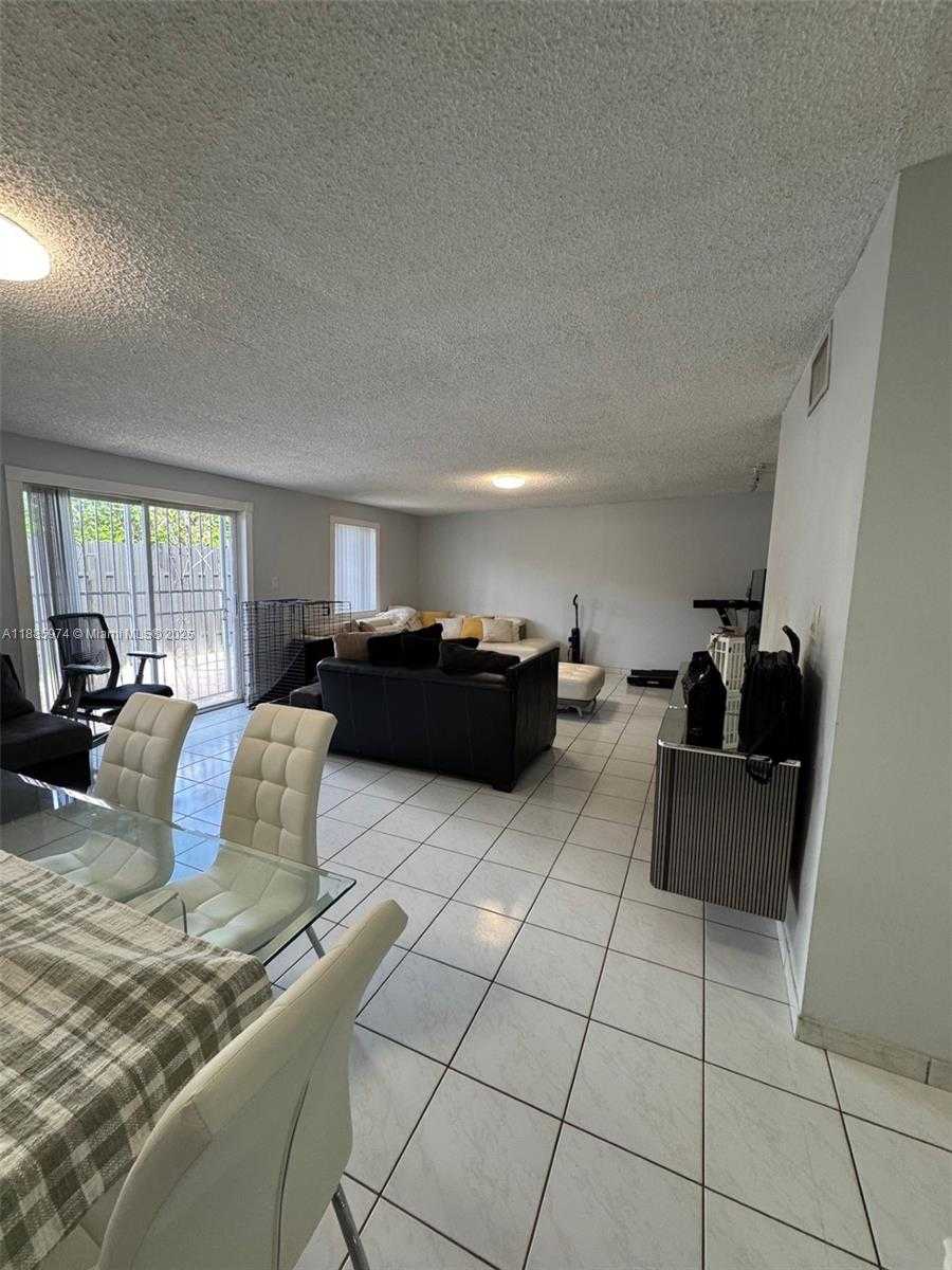 Small Image of 2410 SOUTH WEST 122ND CT #1, Miami Number 5