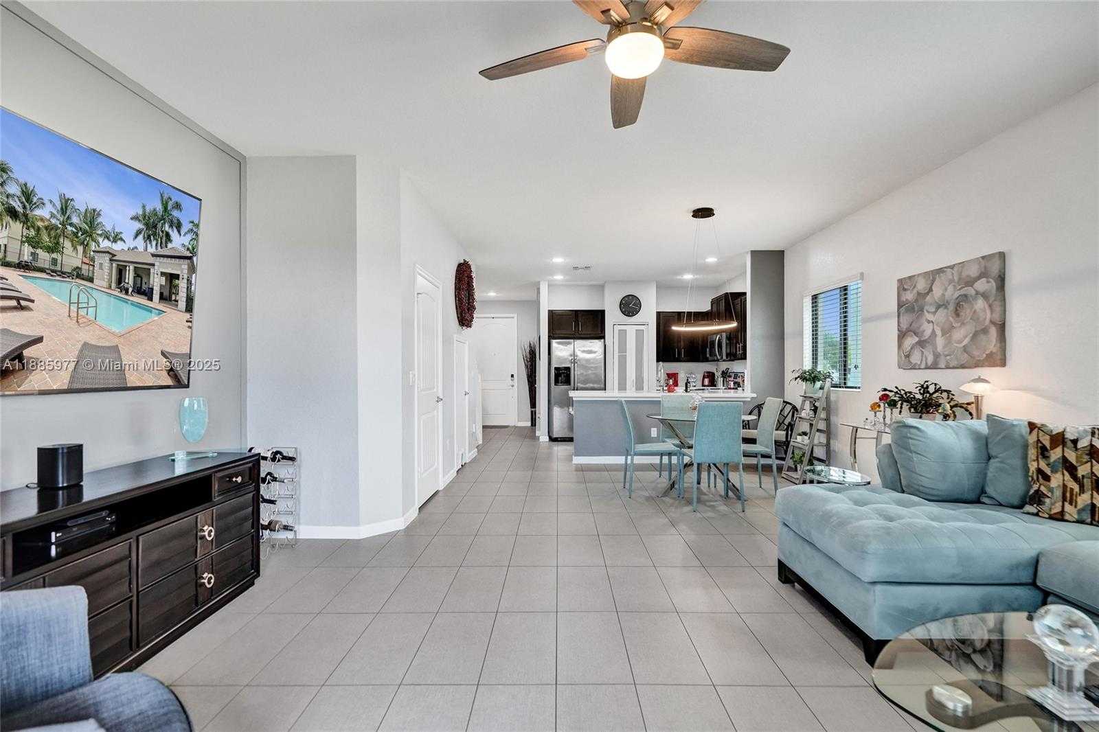 Small Image of 4204 NORTH DIXIE HWY #1, Oakland Park Number 21