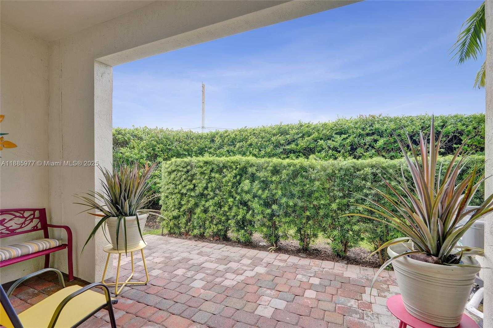 Small Image of 4204 NORTH DIXIE HWY #1, Oakland Park Number 29