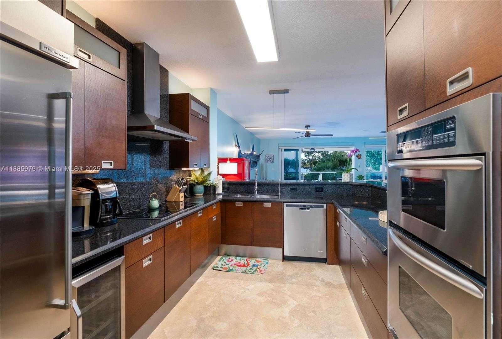Small Image of 97501 OVERSEAS HWY #316, Key Largo Number 19