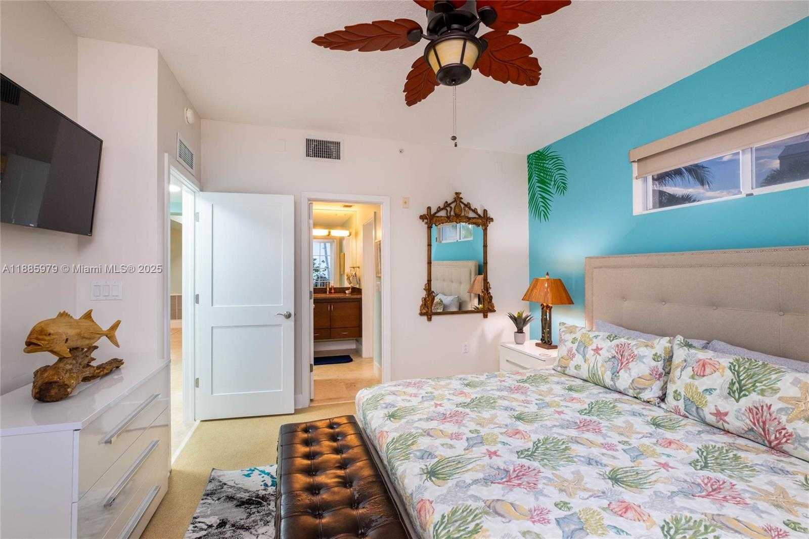 Small Image of 97501 OVERSEAS HWY #316, Key Largo Number 30