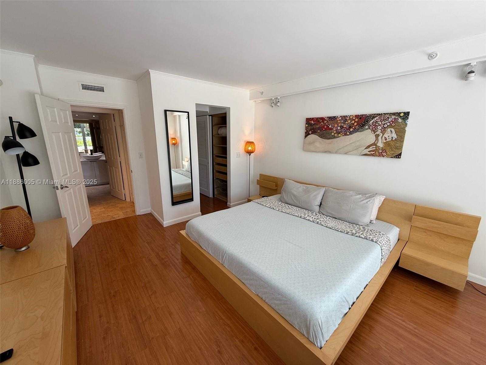 Small Image of 1500 BAY RD #122S, Miami Beach Number 14