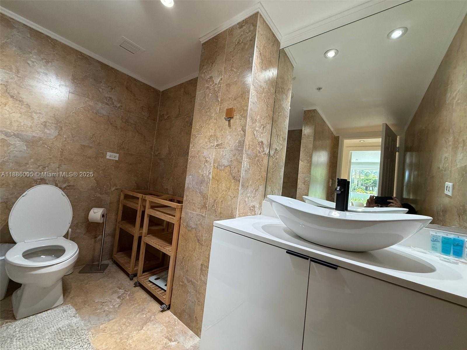 Small Image of 1500 BAY RD #122S, Miami Beach Number 21
